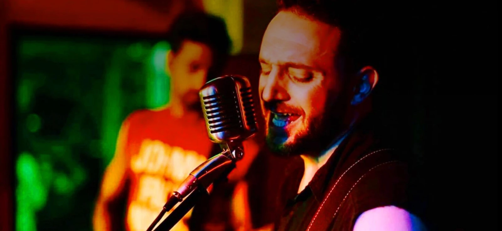 Banana Bungalows hostel in Hollywood Los Angeles